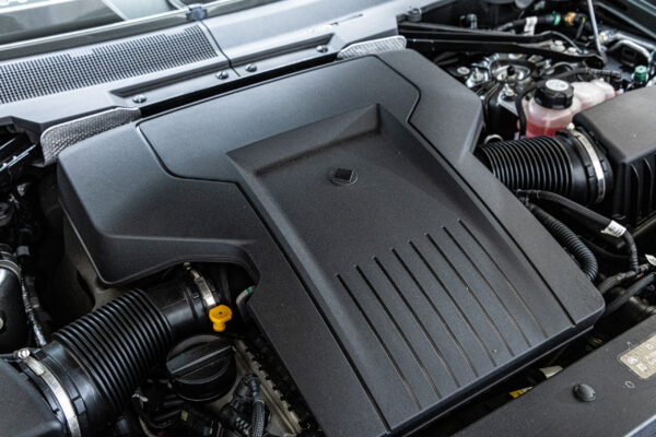 ディフェンダー110オクタ エディション ワン 4.4L P635 4WD