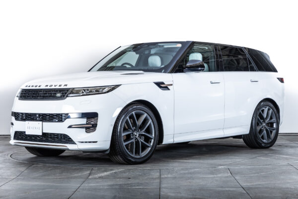 レンジローバースポーツ ダイナミックHSE 3.0L D300 4WD