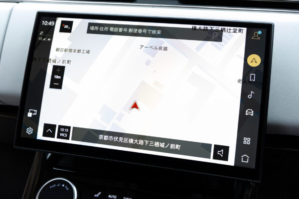 レンジローバースポーツ ダイナミックHSE 3.0L D300 4WD