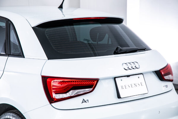 A1スポーツバック 1.0TFSI