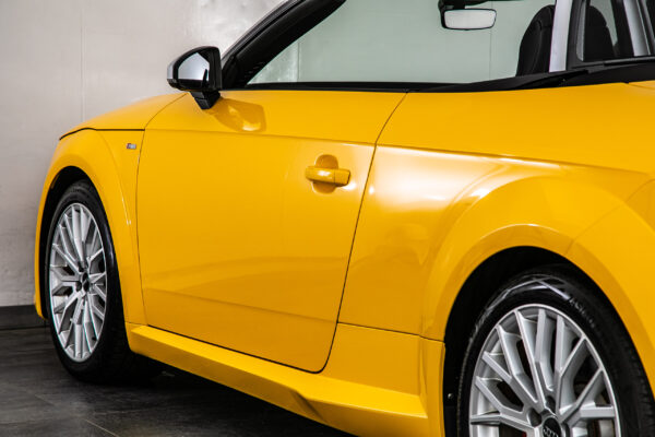 TTロードスター 2.0 TFSI クワトロ SラインPKG 4WD