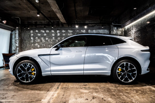 DBX 4.0 4WD