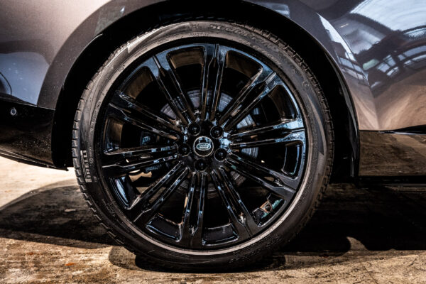 レンジローバー オートバイオグラフィ3.0L D300 SWB 4WD