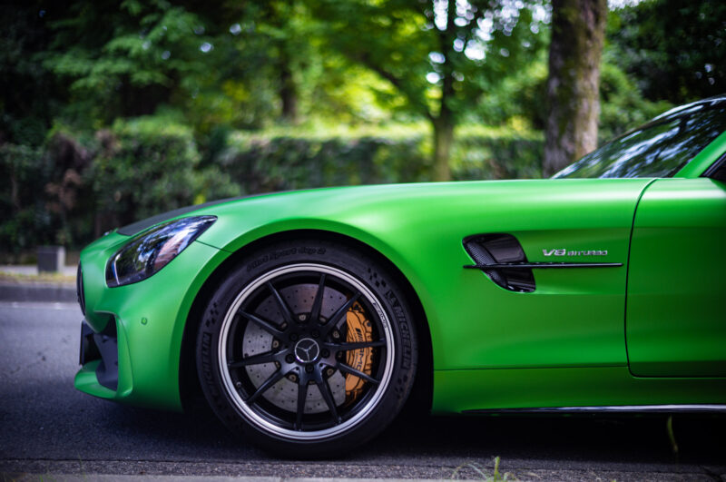 メルセデスAMG・GT R(2017)その速さを色にしたクルマ