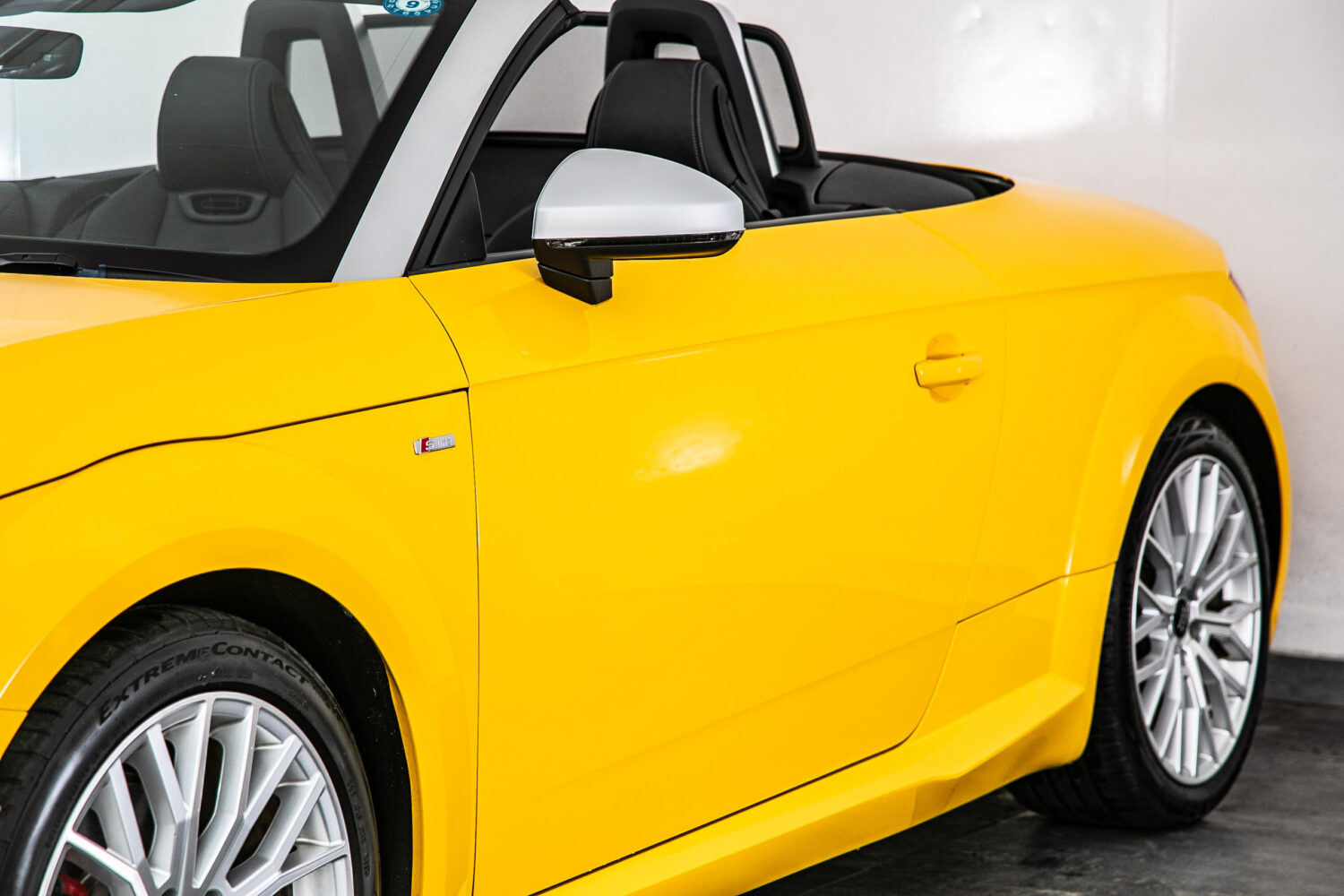 TTロードスター 2.0 TFSI クワトロ SラインPKG 4WD