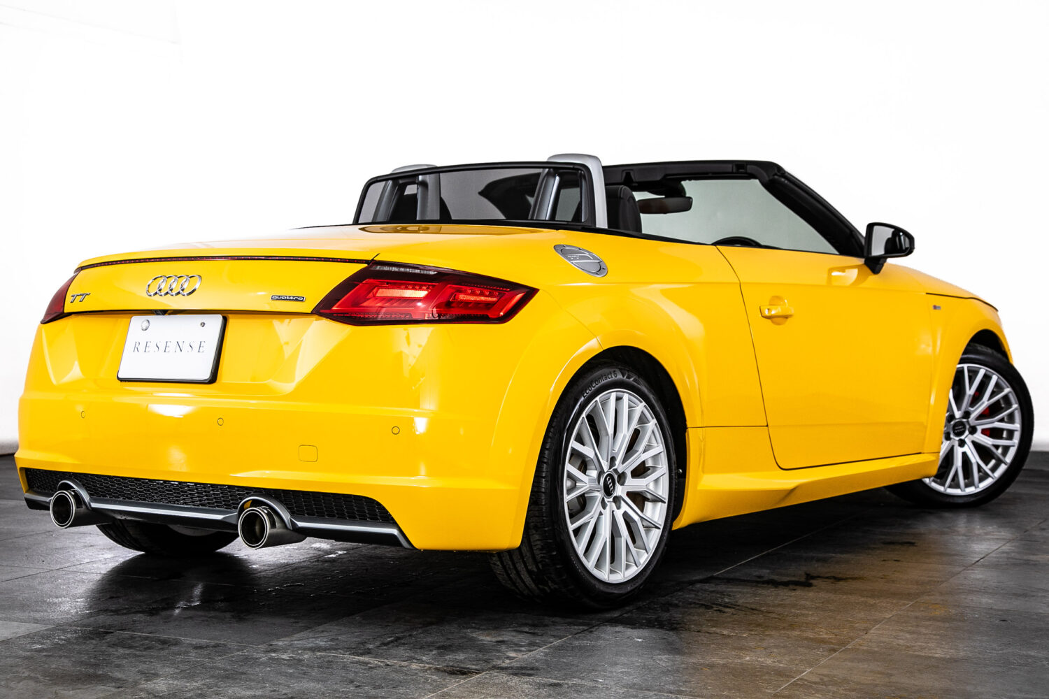 TTロードスター 2.0 TFSI クワトロ SラインPKG 4WD