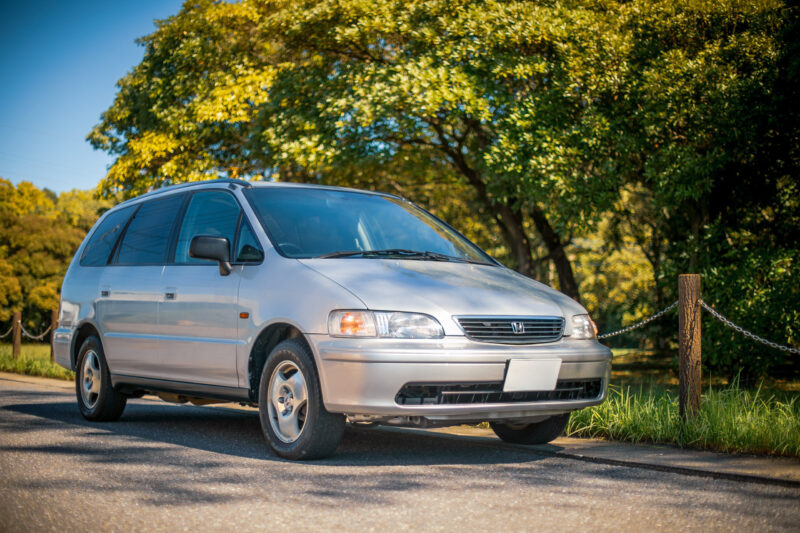 ホンダ・オデッセイ 2.2 L（1996）日本のミニバンを変えた一台