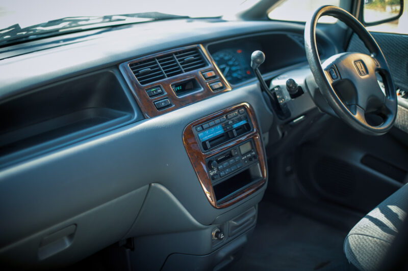 ホンダ・オデッセイ 2.2 L(1996)日本のミニバンを変えた一台
