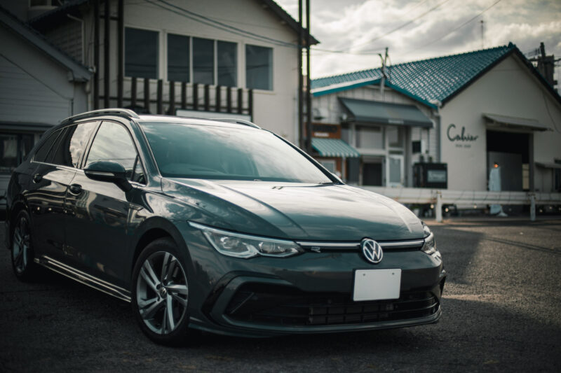 フォルクスワーゲン・ゴルフヴァリアント TDI Rライン（2023）この組み合わせ、本命かも