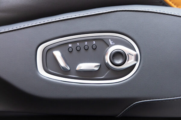 DBX 4.0 4WD