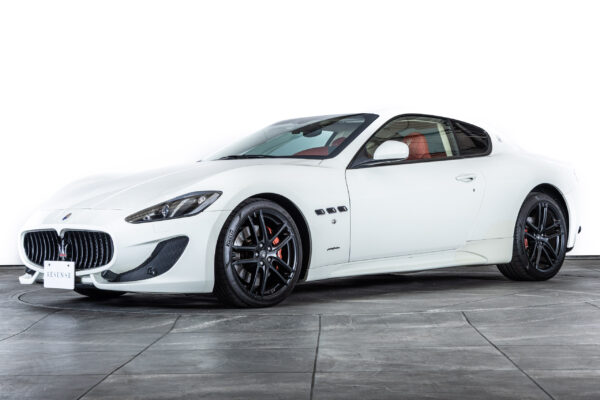 グラントゥーリズモ スポーツMC Autoシフト左H