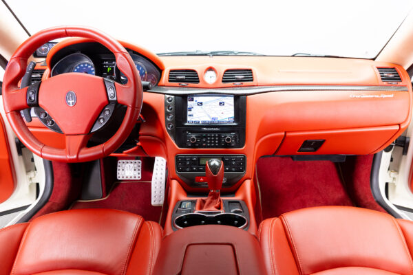 グラントゥーリズモ スポーツMC Autoシフト左H