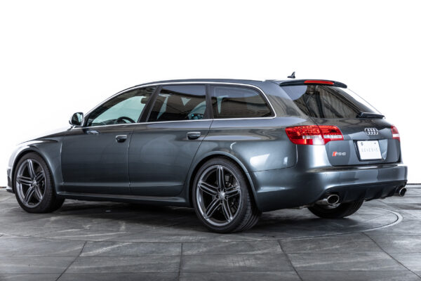 RS6アバント 4WD 左H