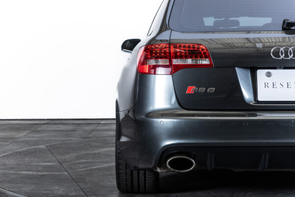 RS6アバント 4WD 左H