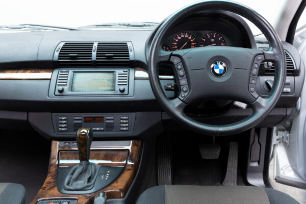 X5 3.0i 4WD