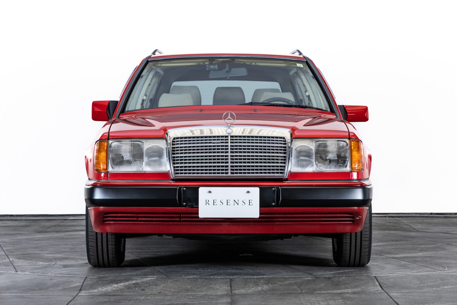 ミディアムクラスワゴン 300TE 左H