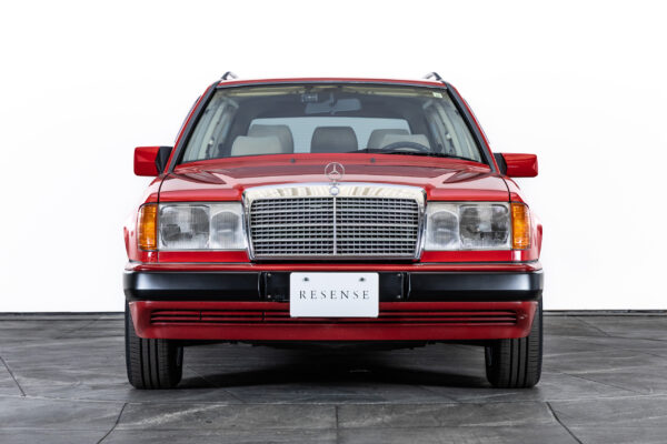 ミディアムクラスワゴン 300TE 左H