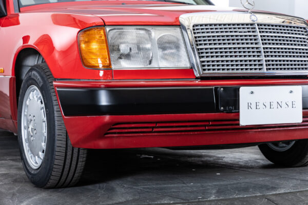 ミディアムクラスワゴン 300TE 左H