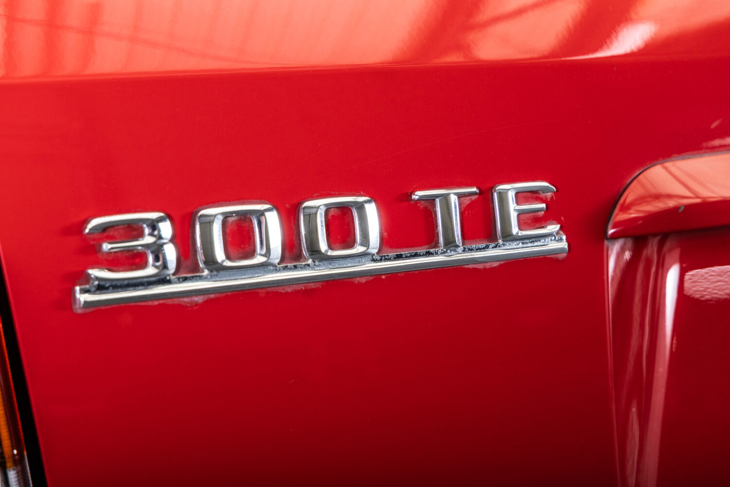 ミディアムクラスワゴン 300TE 左H