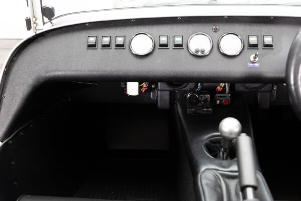 セブン1.6 5MT