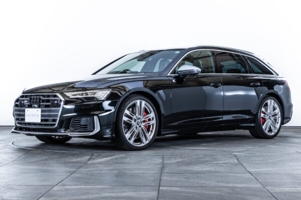 S6 アバント4WD