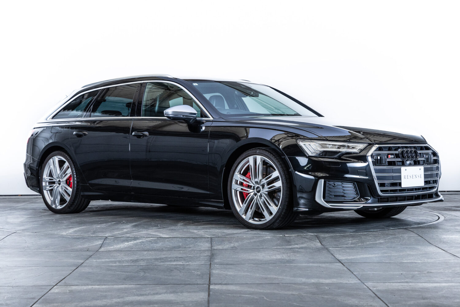 S6 アバント4WD