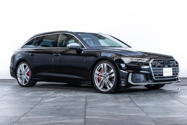S6 アバント4WD
