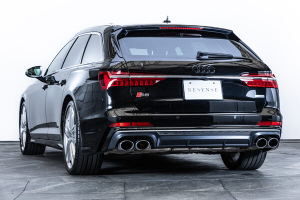 S6 アバント4WD