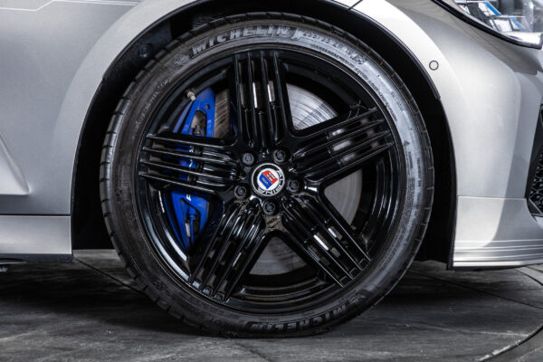 B3 リムジン アルラット 4WD 左H