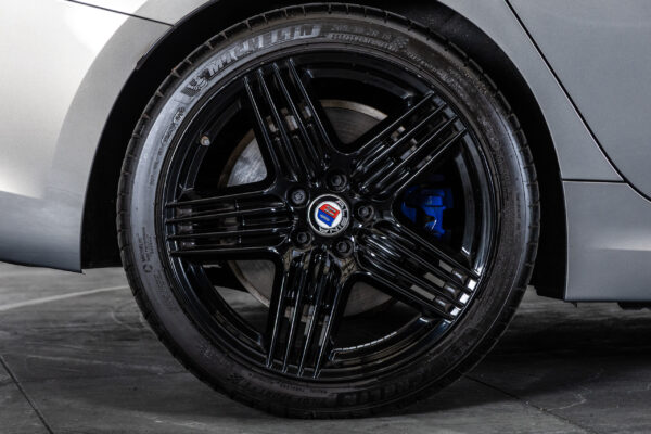 B3 リムジン アルラット 4WD 左H