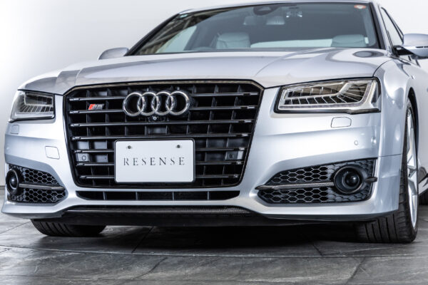 S8プラス 4WD