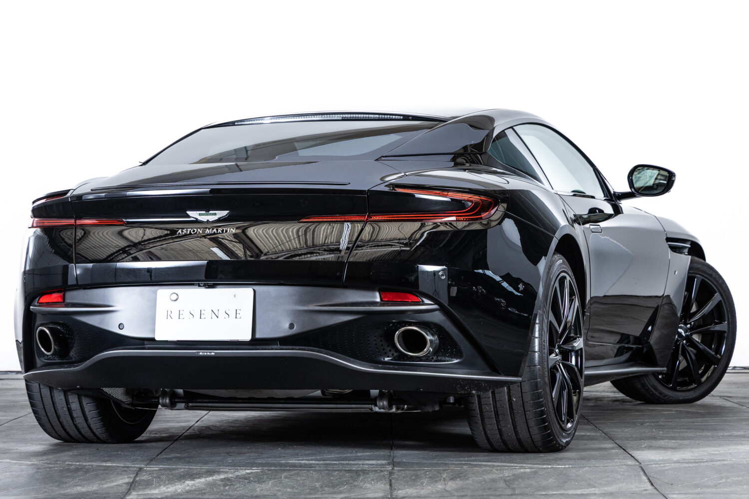 DB11 5.2 V12