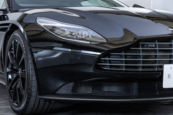 DB11 5.2 V12