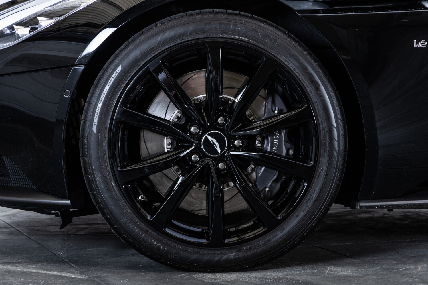 DB11 5.2 V12