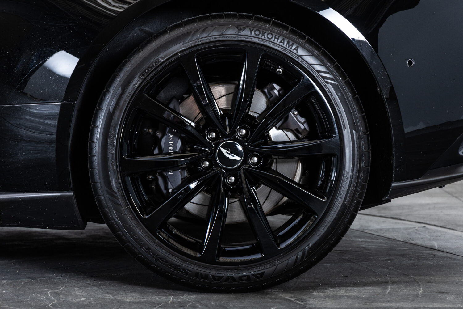 DB11 5.2 V12