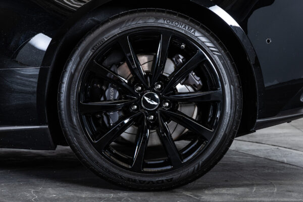 DB11 5.2 V12