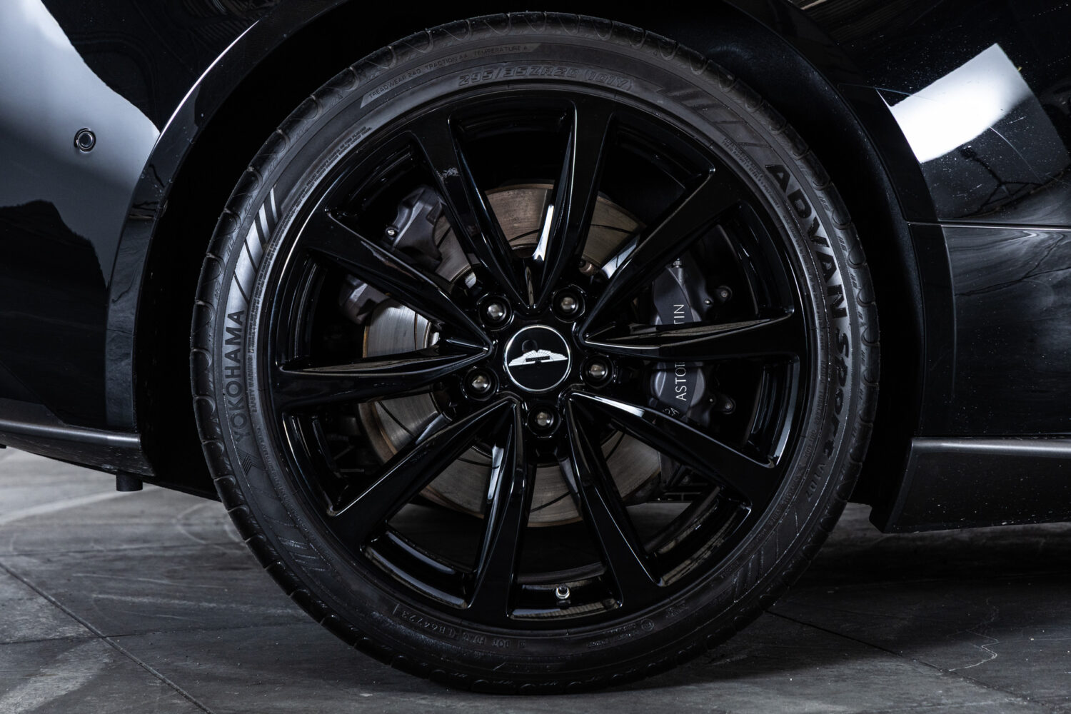 DB11 5.2 V12