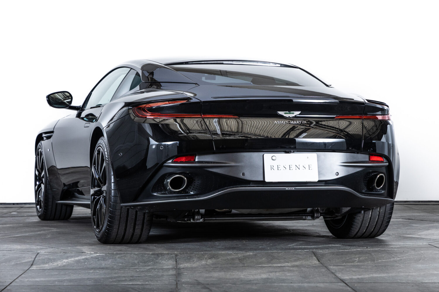 DB11 5.2 V12