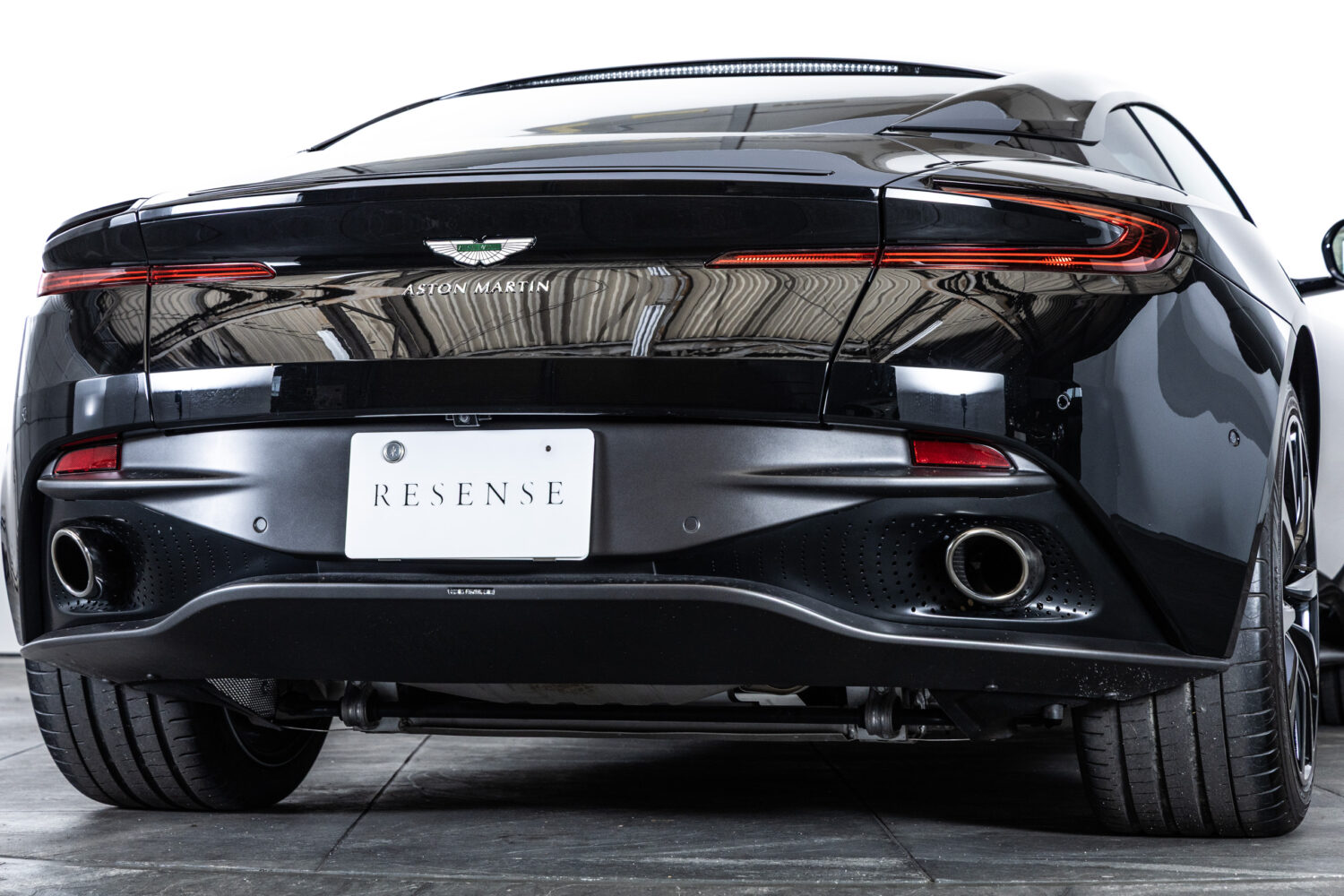 DB11 5.2 V12