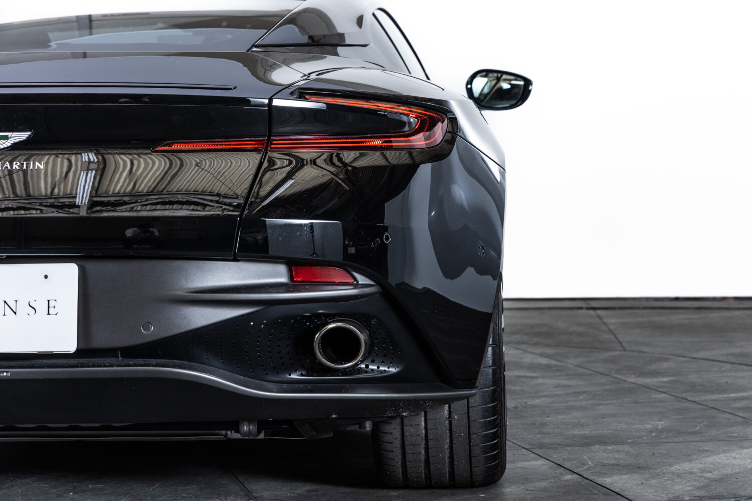 DB11 5.2 V12