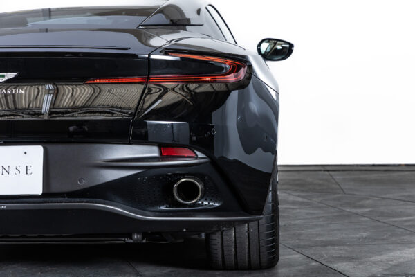 DB11 5.2 V12