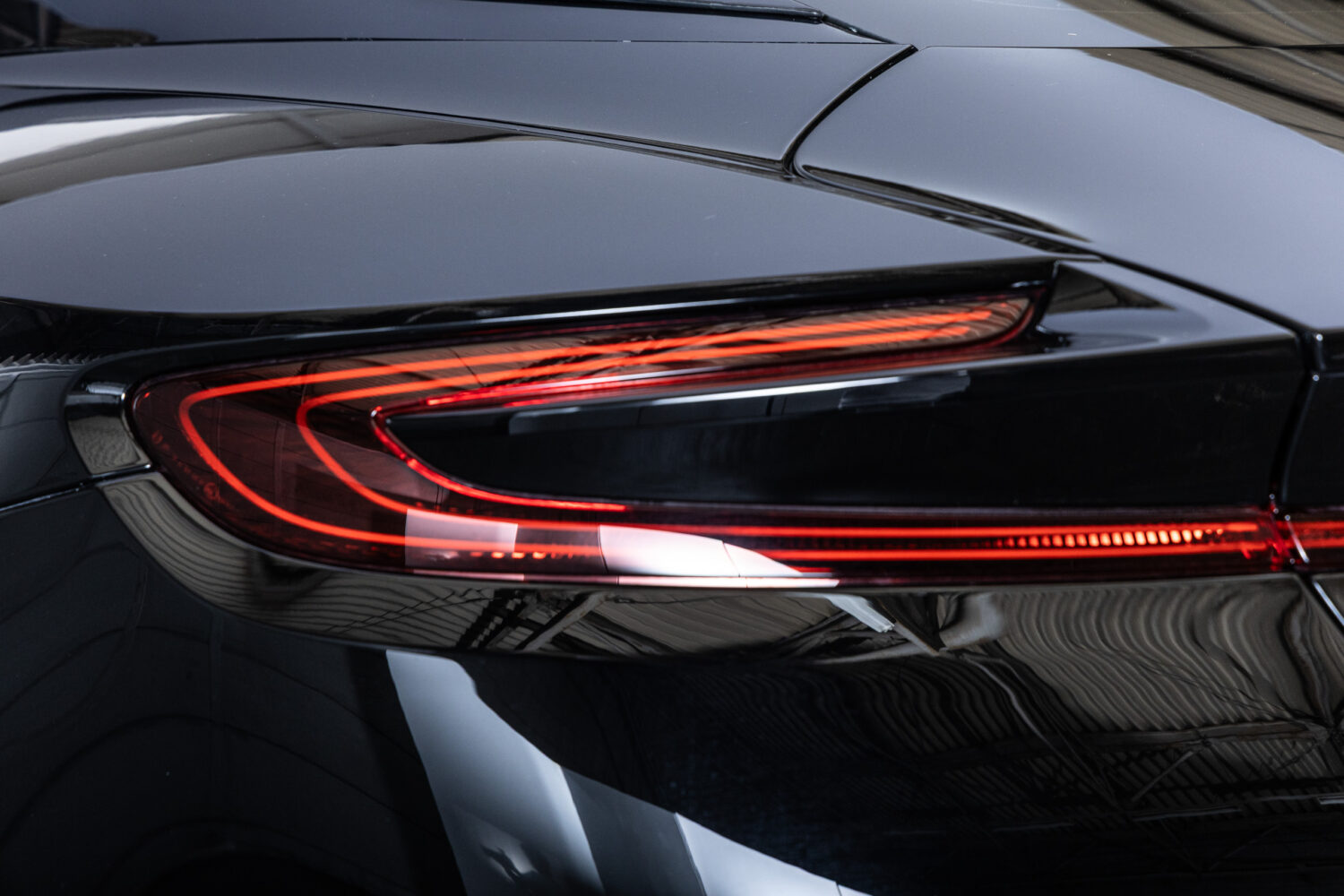 DB11 5.2 V12