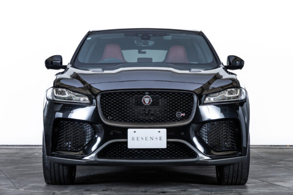 Fペイス SVR 5.0L P550 4WD