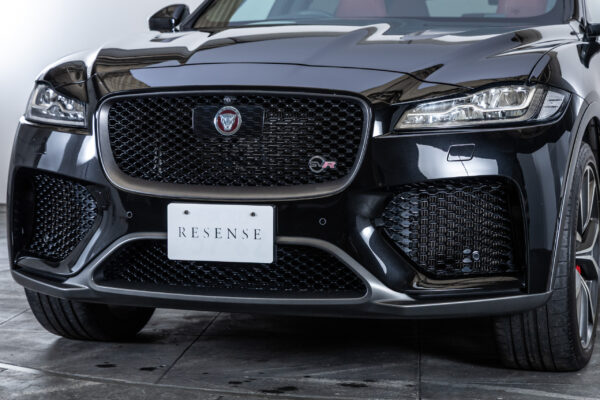 Fペイス SVR 5.0L P550 4WD