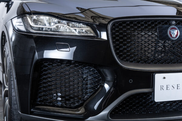 Fペイス SVR 5.0L P550 4WD