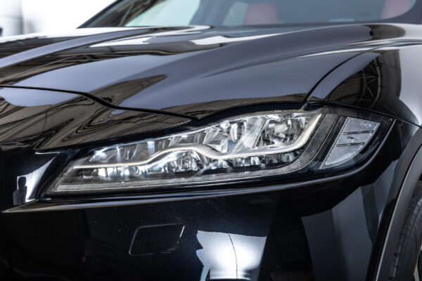 Fペイス SVR 5.0L P550 4WD