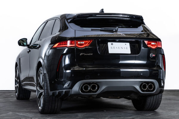 Fペイス SVR 5.0L P550 4WD