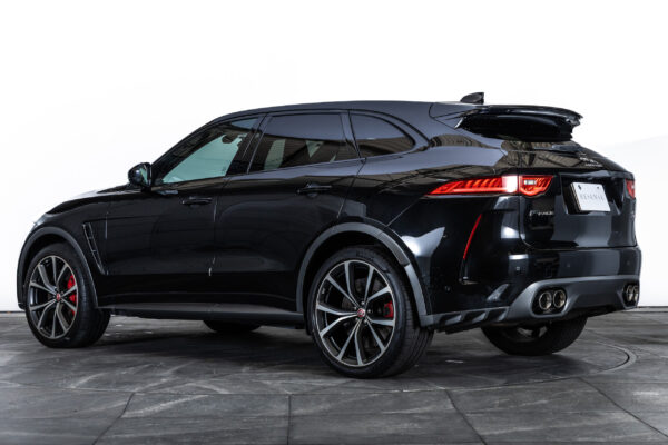 Fペイス SVR 5.0L P550 4WD