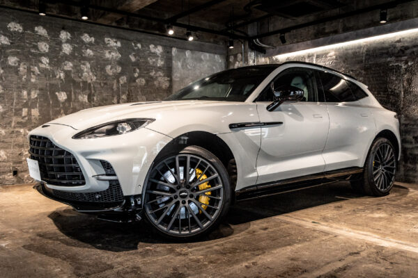 DBX 707
