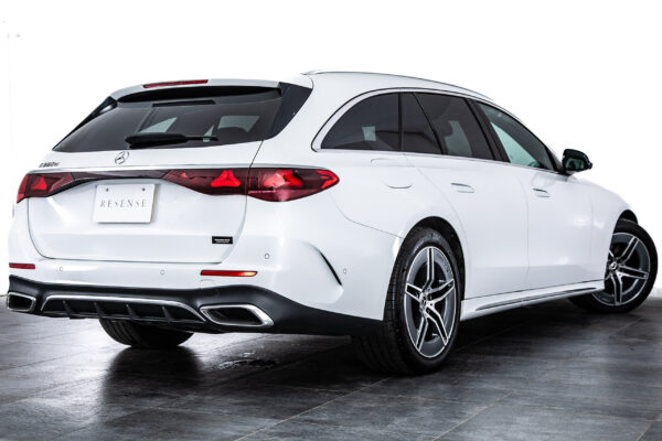 Eクラス E220d ワゴン アバンギャルド ISG 搭載